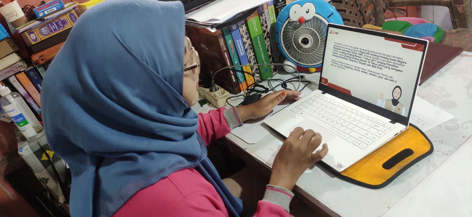 Foto Peserta P2P  Mentawai mengikuti pembelajaran P2P secara daring