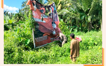 Penertiban Salah satu APK Peserta pemilu Oleh tim Gabungan Bawaslu